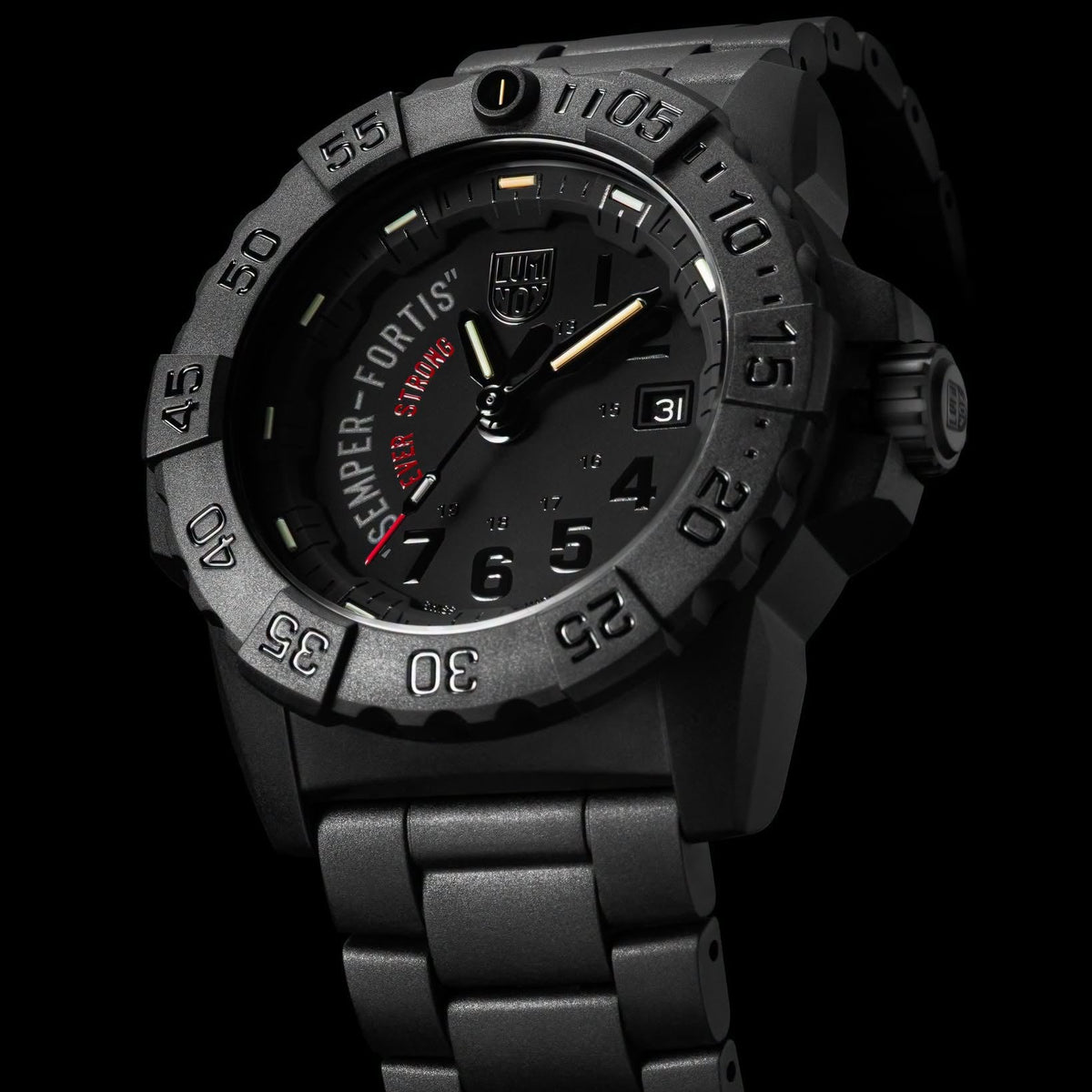 A black tactical-style LUMINOX WATCH שעון לומינוקס analog watch with a matching black metal link bracelet, featuring a dark dial with green, orange, and white markings and the text 'SEMPER FORTIS' and 'EVER STRON