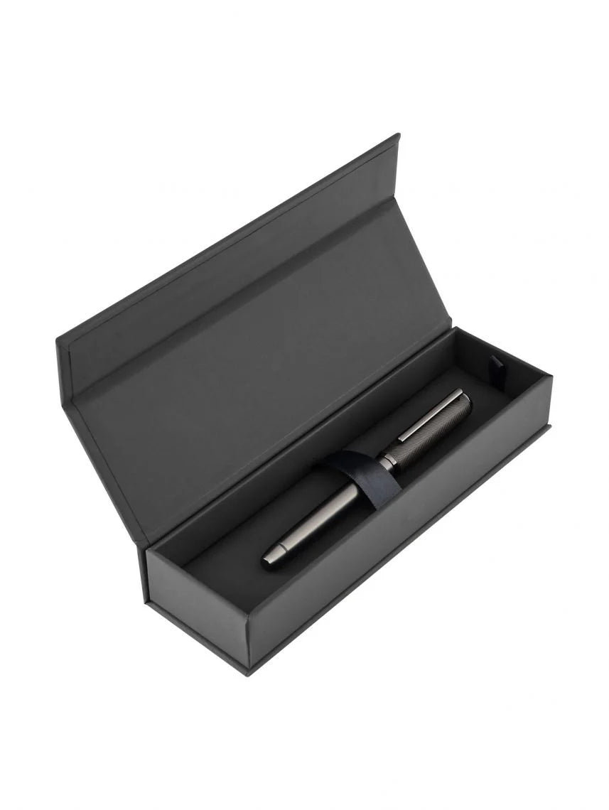 BOSS Pace Black & Gun Fountain Pen