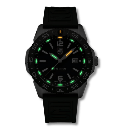 Luminox Pacific Diver Rubber Black
