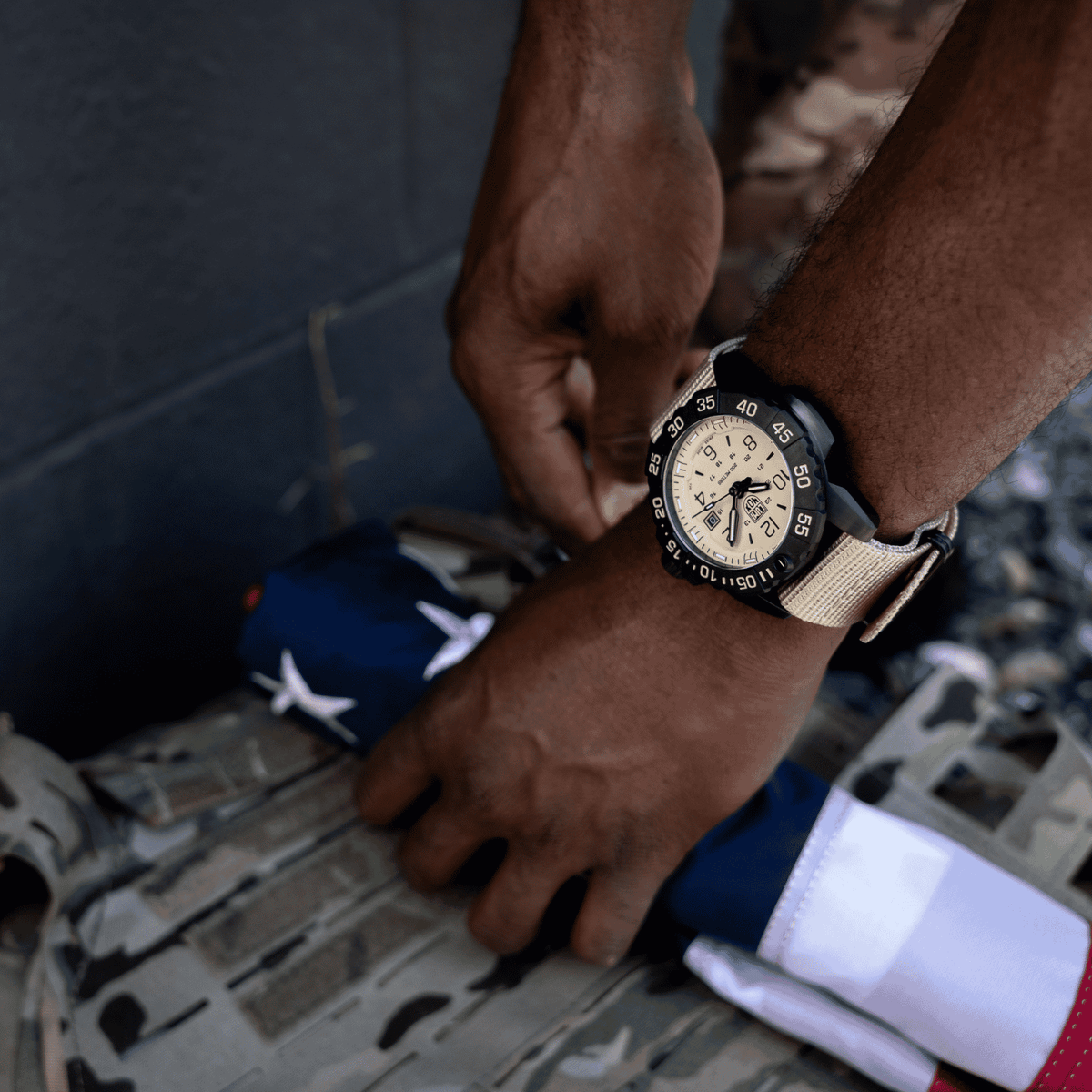 Luminox Navy SEAL R.S.C Sand