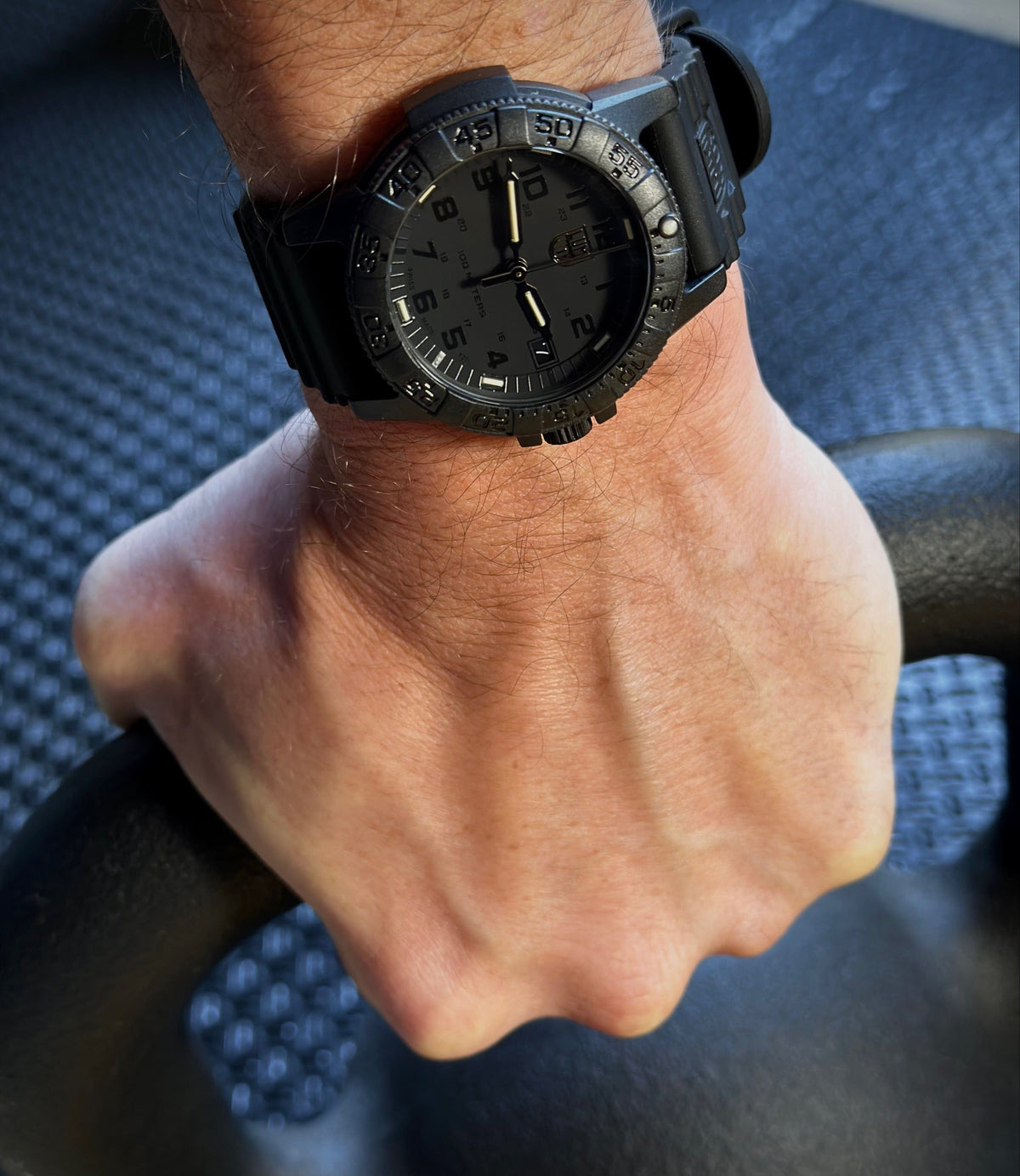 Luminox Leatherback BlackOut 39 mm