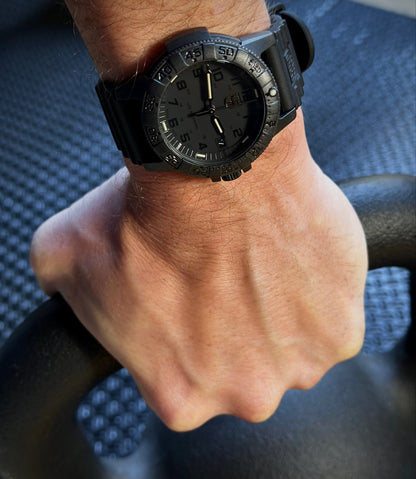 Luminox Leatherback BlackOut 39 mm