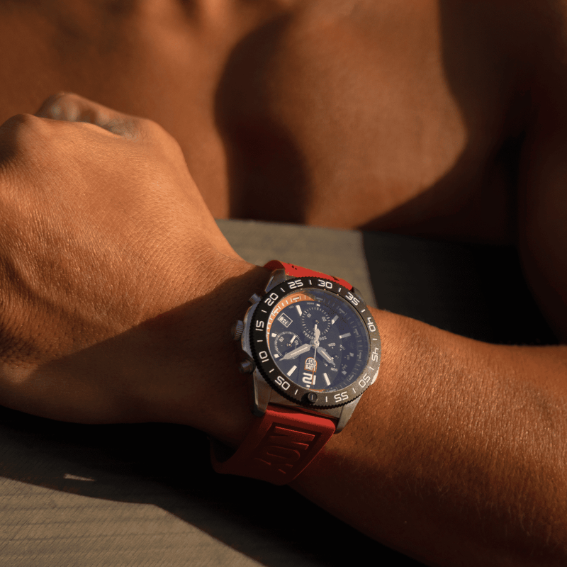 Luminox Pacific Diver Chronograph Red