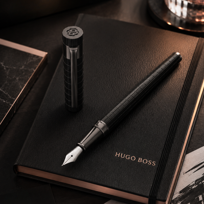 BOSS Fountain pen Loop Bauhaus Black