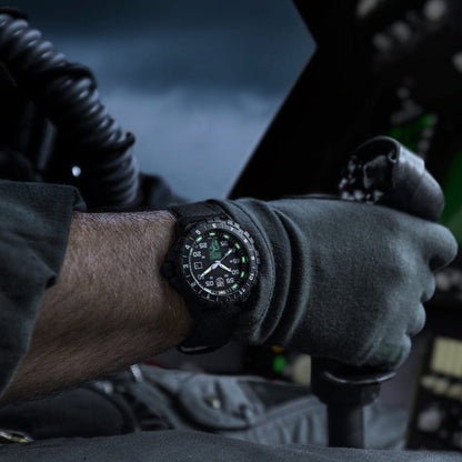 F-117 NIGHTHAWK® x Skunk Works® 6440 Heritage