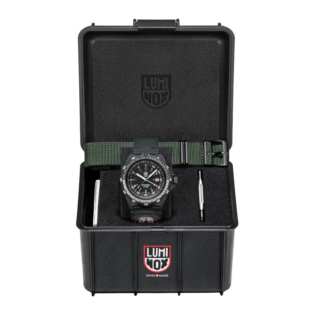Luminox RECON Nav Spec Outdoor Adventure