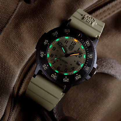 Luminox Original Navy SEAL SAND