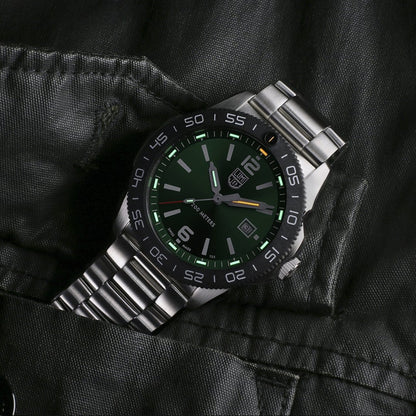 Luminox Pacific Diver  Green