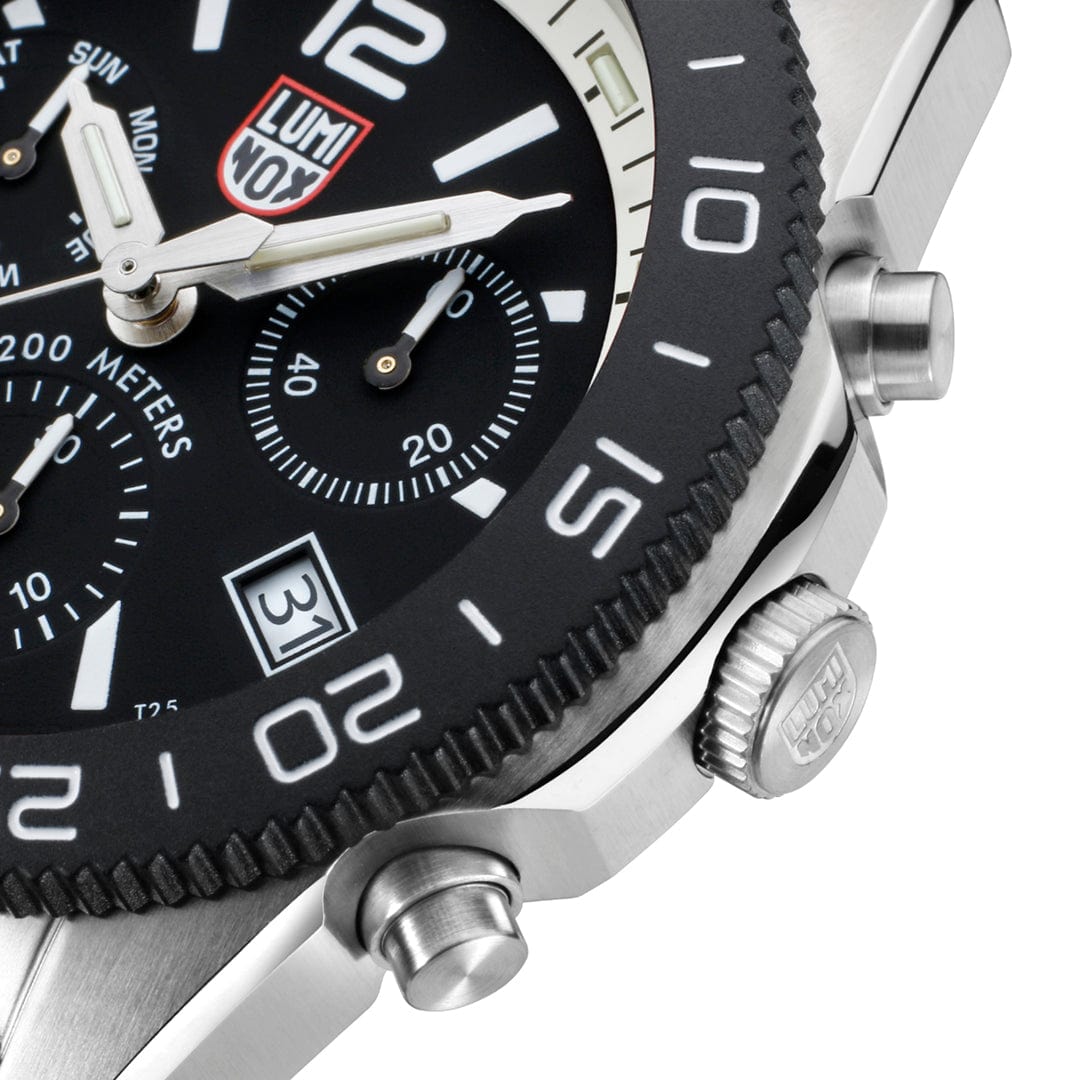 Luminox Pacific Diver Chronograph White