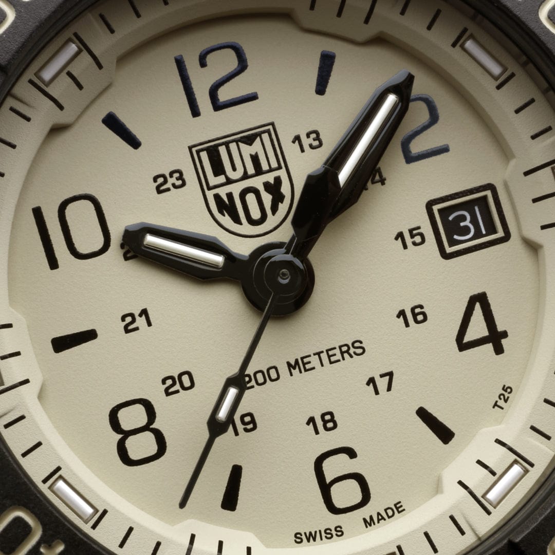 Luminox Navy SEAL R.S.C Sand