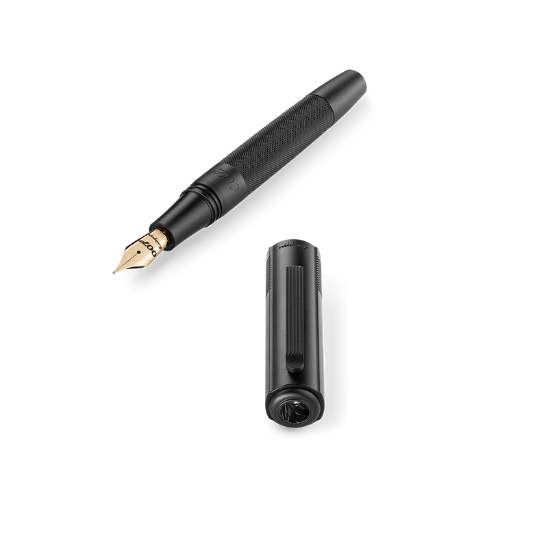 007 Special Issue Fountain Pen 14k Gold Nib