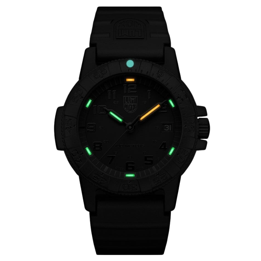 Luminox Leatherback BlackOut 39 mm